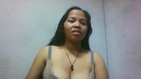 Snapshot of miarii chatting on 06-05-26, 04:19 miarii online show from 06-05-26, 04:19