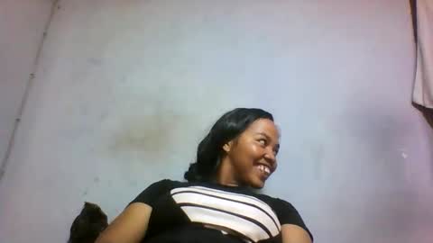 Snapshot of miarii chatting on 06-08-26, 03:12 miarii online show from 06-08-26, 03:12