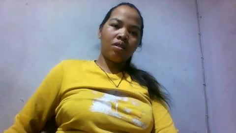 Snapshot of miarii chatting on 06-16-26, 04:37 miarii online show from 06-16-26, 04:37