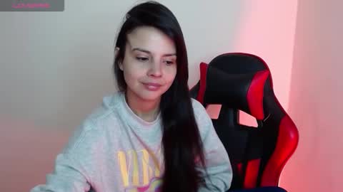 miarobinn_ online show from 02-08-26, 11:24