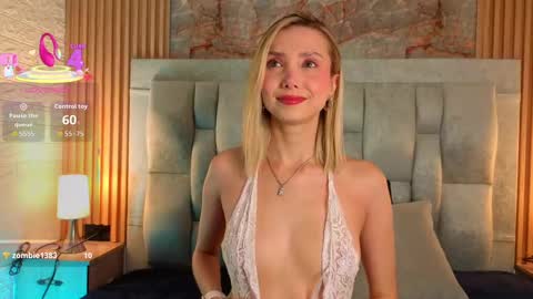 Snapshot of miaroldan chatting on 10-06-25, 03:42 miaroldan online show from 10-06-25, 03:42