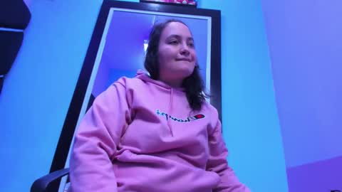 MiaRouse online show from 04-20-26, 01:25