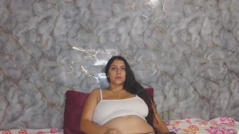 Snapshot of miarouse1531 chatting on 06-03-26, 07:11 miarouse1531 online show from 06-03-26, 07:11