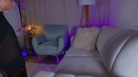 My name is Mia  Please say hello I like to chat with you. If you have requests or dirty talk please use tip online show from 01-12-25, 12:01