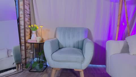 My name is Mia  Please say hello I like to chat with you. If you have requests or dirty talk please use tip online show from 01-18-25, 12:36