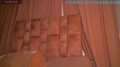 miasaandovaal 22 online show from 03-01-26, 08:00