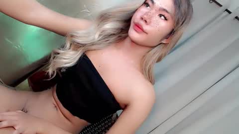 Snapshot of miasex980271 chatting on 05-11-26, 06:52 miasex980271 online show from 05-11-26, 06:52