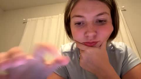Snapshot of miasmith_001 chatting on 05-20-26, 11:44 miasmith_001 online show from 05-20-26, 11:44