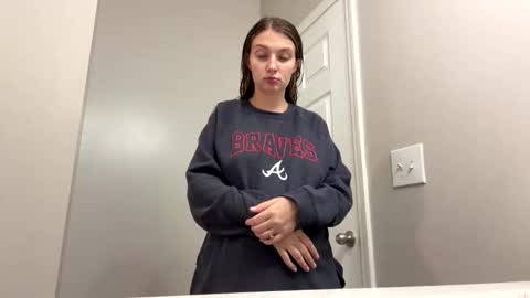 Snapshot of miasmith_001 chatting on 05-21-26, 10:28 miasmith_001 online show from 05-21-26, 10:28
