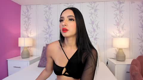 Snapshot of miasweetth chatting on 01-13-25, 02:11 Mia Sweetth online show from 01-13-25, 02:11