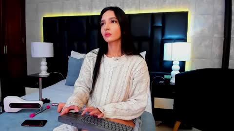 Snapshot of miasweetth chatting on 02-24-25, 11:43 Mia Sweetth online show from 02-24-25, 11:43