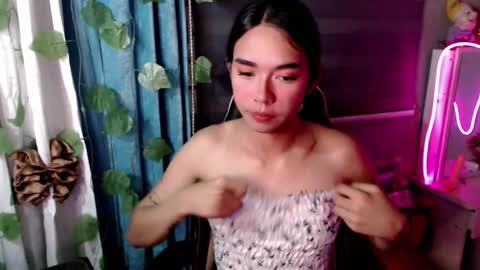 Mia online show from 01-11-26, 10:42