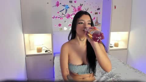 miaturnerr_ online show from 04-01-26, 01:41