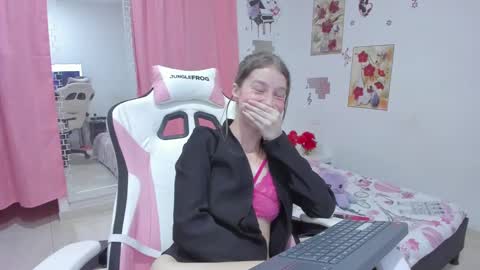  Chloe  online show from 01-14-25, 05:30