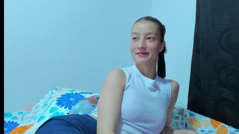  Chloe  online show from 04-16-26, 01:06