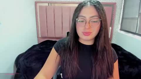 Snapshot of miawils_ chatting on 07-01-26, 07:13 M I A W I L S online show from 07-01-26, 07:13