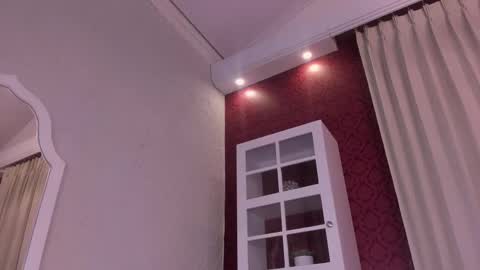 Snapshot of miawoderfull chatting on 03-02-25, 09:31 Mia online show from 03-02-25, 09:31