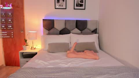 THE BEST LOVRS antonio flatlastifoundyoulautrebleudrpapaolu donnie lbsunkown1804 online show from 04-04-26, 01:15