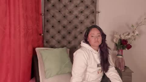 micaelahott_ online show from 03-08-25, 09:50