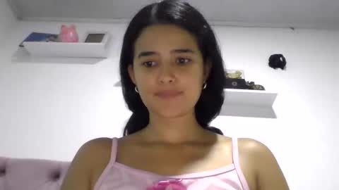 micaelamoreno18 online show from 05-28-26, 02:14