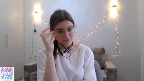 Snapshot of micaelaneighbours chatting on 10-02-25, 12:12 La online show from 10-02-25, 12:12