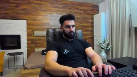 MicahLane online show from 11-28-25, 06:05