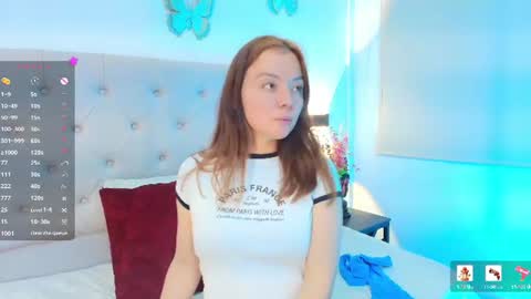 Snapshot of miccamadison chatting on 06-11-26, 03:43 miccamadison online show from 06-11-26, 03:43