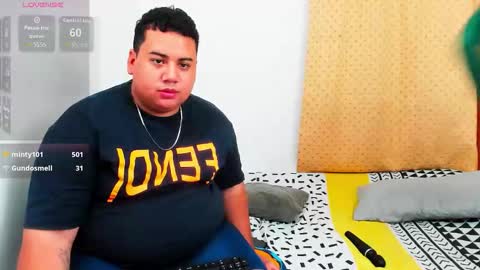 Snapshot of michael_and_sharon_2 chatting on 02-01-26, 02:54 MICHAEL AND SHARON online show from 02-01-26, 02:54