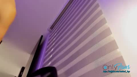 Michael Boy online show from 11-18-25, 07:29