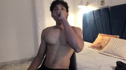 Snapshot of michael_cum23 chatting on 06-04-26, 08:37 michael_cum23 online show from 06-04-26, 08:37