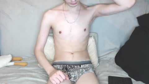 Snapshot of michael_danymans chatting on 10-22-25, 05:02 Michael online show from 10-22-25, 05:02