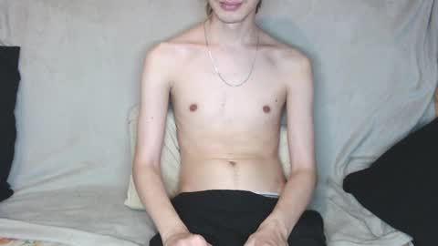 Snapshot of michael_danymans chatting on 10-23-25, 05:40 Michael online show from 10-23-25, 05:40