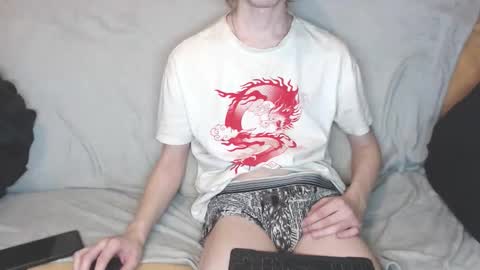 Snapshot of michael_danymans chatting on 11-18-25, 06:34 Michael online show from 11-18-25, 06:34