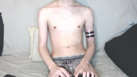 Snapshot of michael_danymans chatting on 11-23-25, 09:09 Michael online show from 11-23-25, 09:09