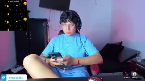 Snapshot of michael_kendall0 chatting on 01-21-25, 12:36 michael independent model online show from 01-21-25, 12:36