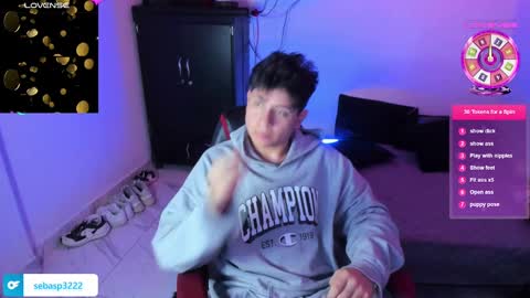 Snapshot of michael_kendall0 chatting on 02-06-25, 11:15 michael independent model online show from 02-06-25, 11:15