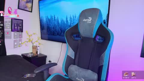 michael_lopez_1 online show from 03-04-26, 07:53