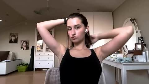 Emily online show from 10-07-25, 02:25