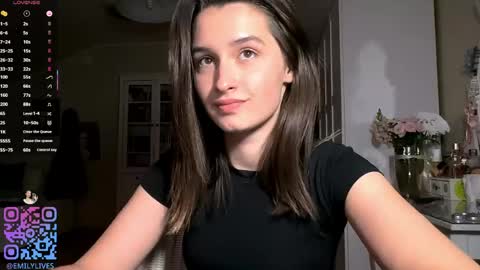 Emily online show from 04-10-26, 06:34