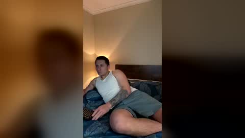 Snapshot of michael_warm chatting on 07-11-26, 07:44 michael_warm online show from 07-11-26, 07:44