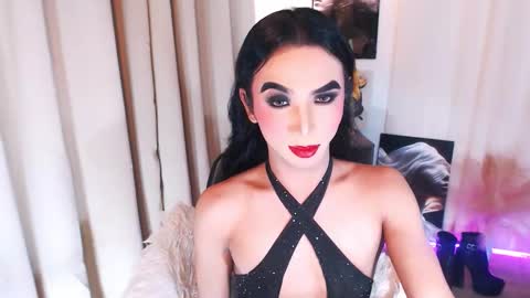 michaelagoddess online show from 12-22-25, 05:32