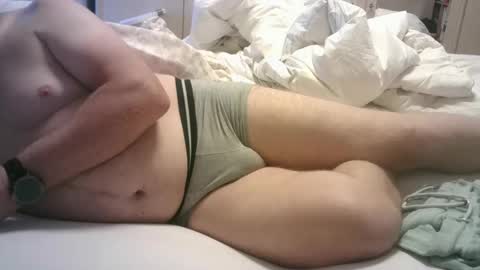 Snapshot of michaelbaden chatting on 09-10-25, 02:28 michaelbaden online show from 09-10-25, 02:28