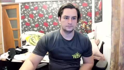 Snapshot of michaelragnar90 chatting on 02-08-25, 12:28 michaelragnar90 online show from 02-08-25, 12:28