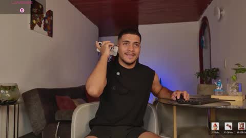 Snapshot of michel_g22 chatting on 01-19-26, 10:30 michel g22 online show from 01-19-26, 10:30