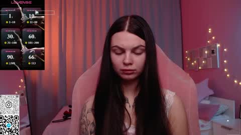 Snapshot of michela_fruet chatting on 06-10-26, 01:06 Kate online show from 06-10-26, 01:06