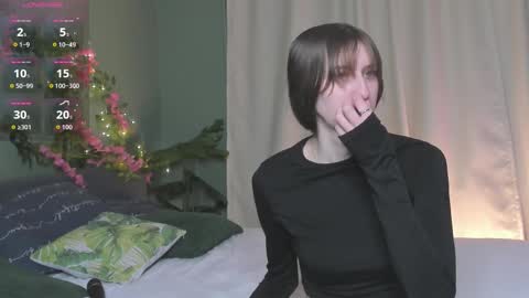 michele_mack online show from 12-02-25, 02:39