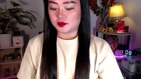 Michelle online show from 10-26-25, 12:00