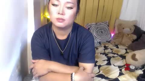 Snapshot of michellechannelxxx chatting on 04-28-26, 08:19 Michelle online show from 04-28-26, 08:19