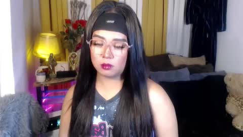 Snapshot of michellechannelxxx chatting on 05-10-26, 08:36 Michelle online show from 05-10-26, 08:36