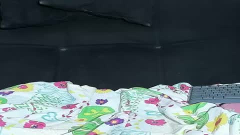 Michelle daniels online show from 02-09-26, 01:15